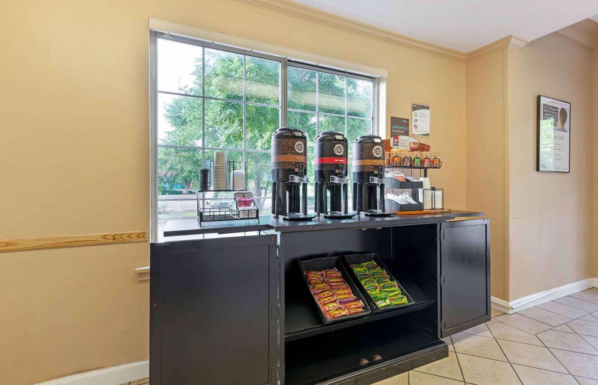 Extended Stay America Suites Washington Dc Germantown Town Center Exterior photo